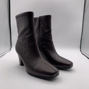 AEROSOLES Dark Brown Mid-Heel Ankle Boots with Side Zip